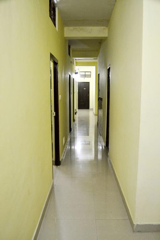 Galaxy Comforts Hotel ไมซอร์ ภายนอก รูปภาพ